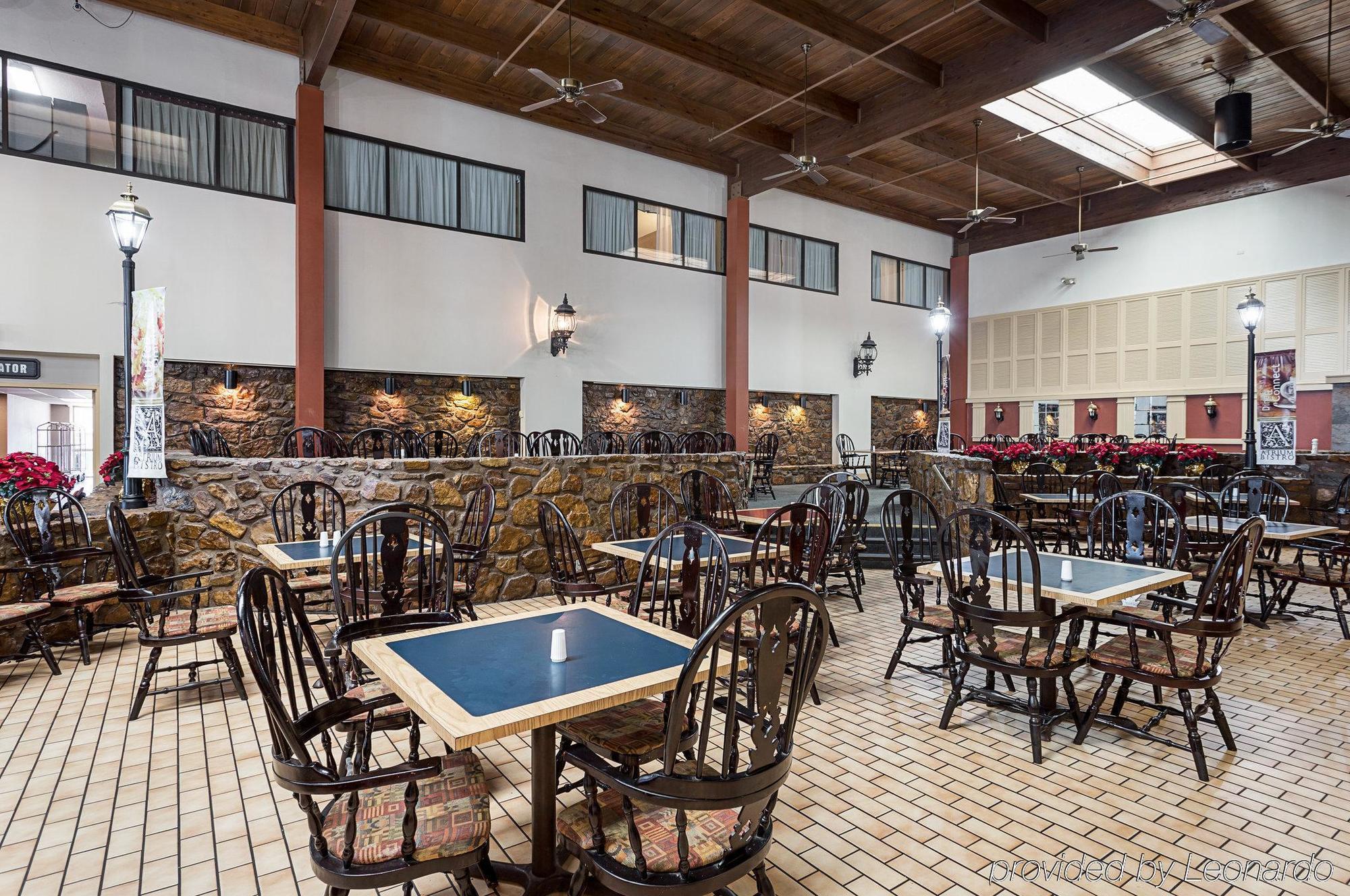 Radisson Hotel West Memphis Ngoại thất bức ảnh